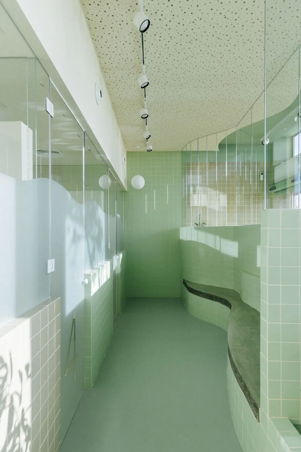 Clinique vétérinaire "Ecovet", Santa Cruz de Tenerife, par FIVE OH FIVE Design