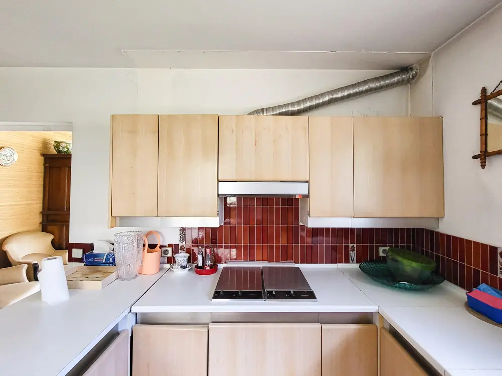 cuisine bleu nuit marbre noyer sur mesure architecture intérieure